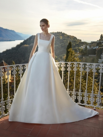 St Patrick Corline Pronovias